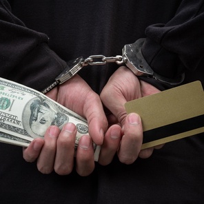 Защита по делам о коррупции